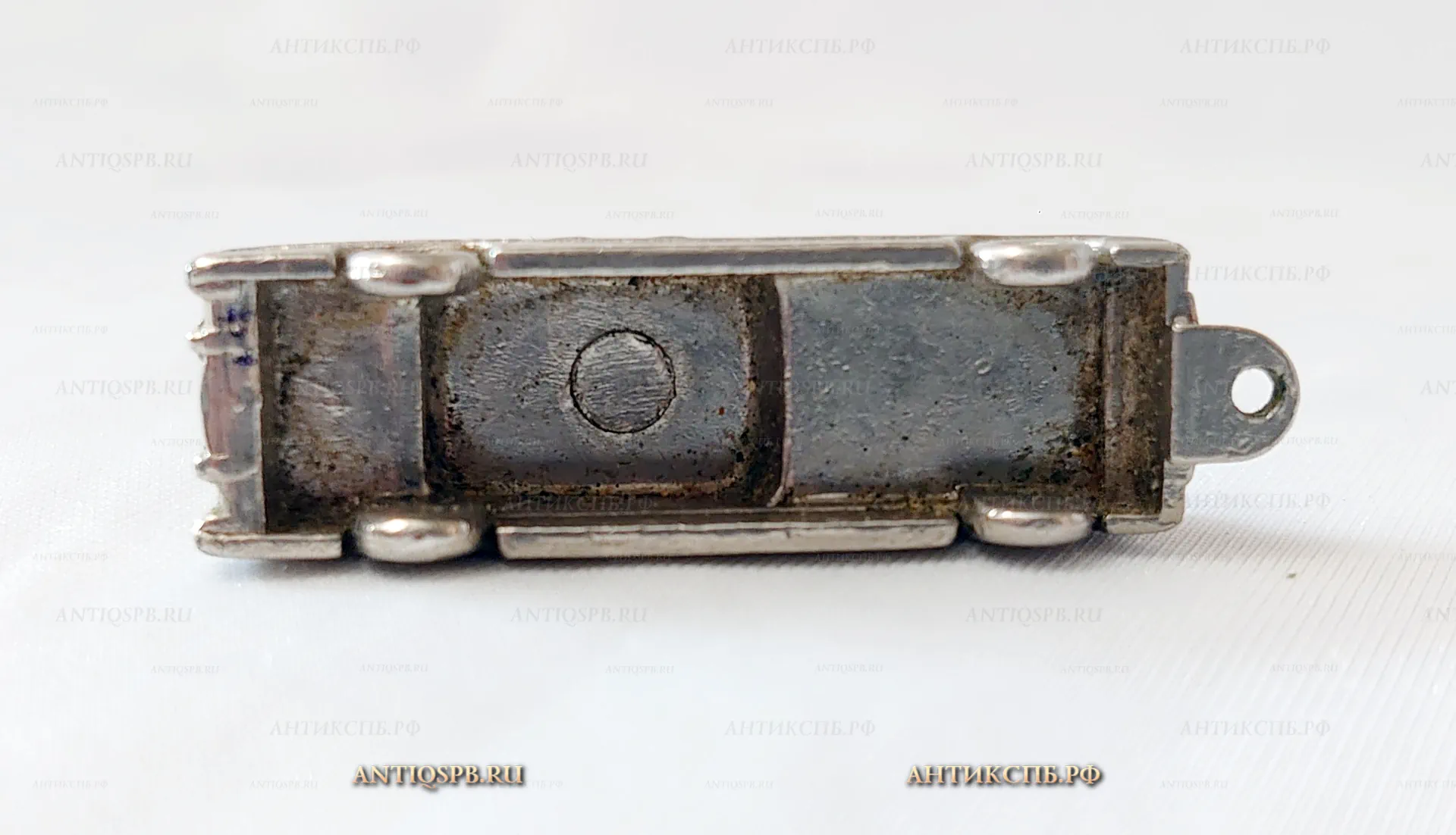 Брелок для ключей "Машина". Кон. ХХ века. №22318