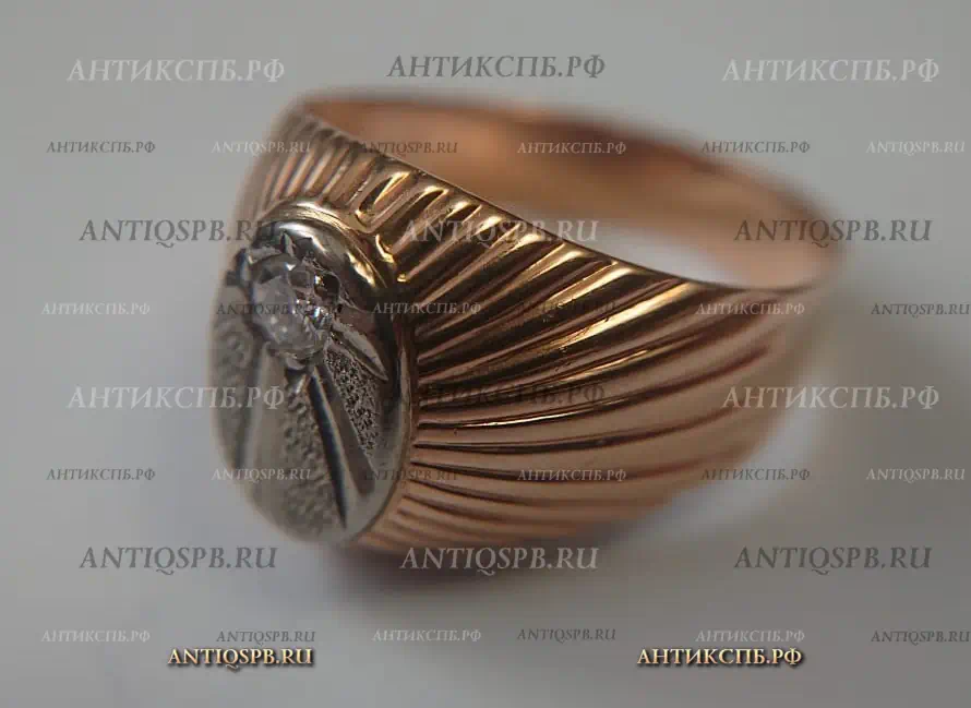 Перстень золотой. Вт. пол.ХХ века. №33852
